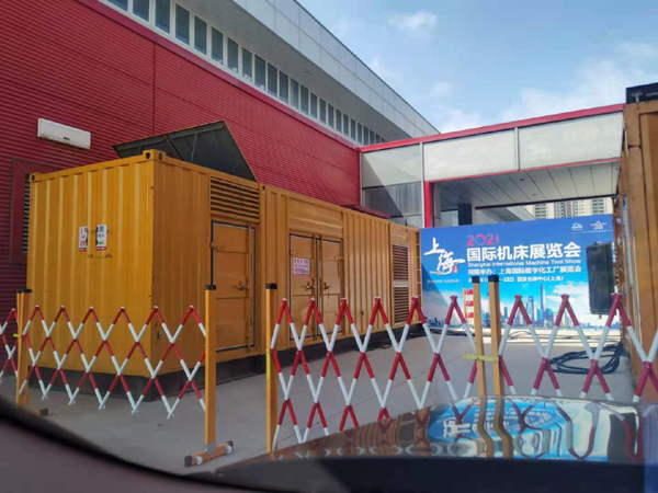 荥经出租发电机-柴油发电机和汽油发电机哪个更好一些？