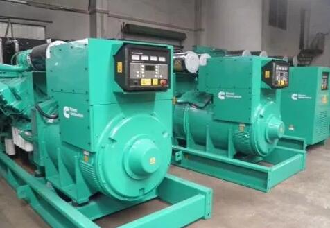 荥经柴油发电机冬季保养需要特别注意哪些部件？